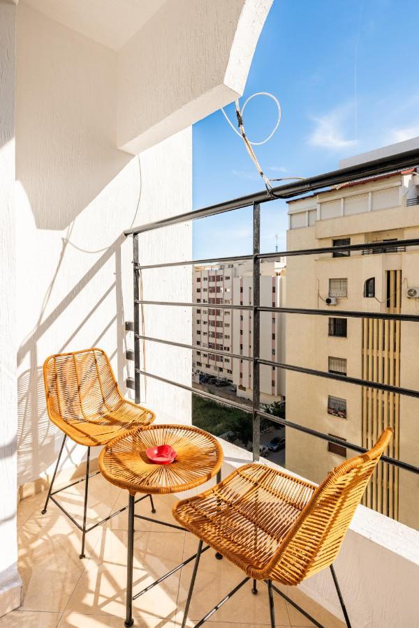 Appartement 2 Chambres Pres De La Corniche Tánger Exterior foto