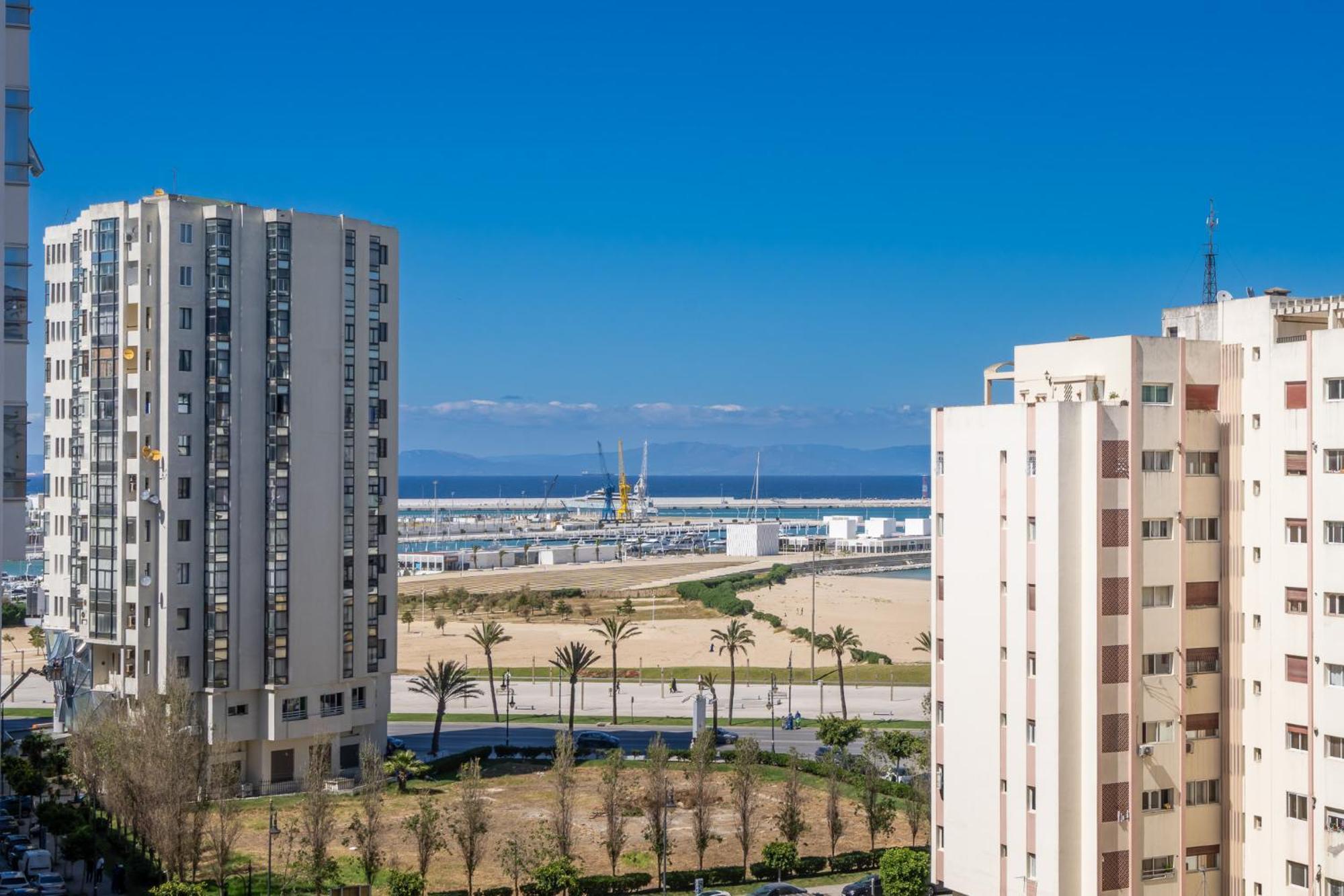 Appartement 2 Chambres Pres De La Corniche Tánger Exterior foto